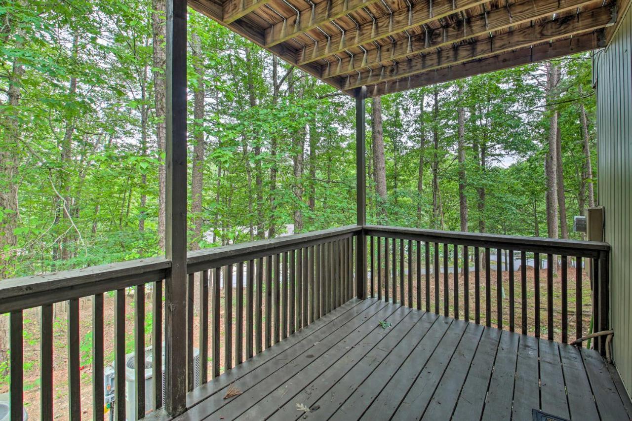 Hot Springs Village Retreat With Deck 3 Mi To Golf! Exterior photo