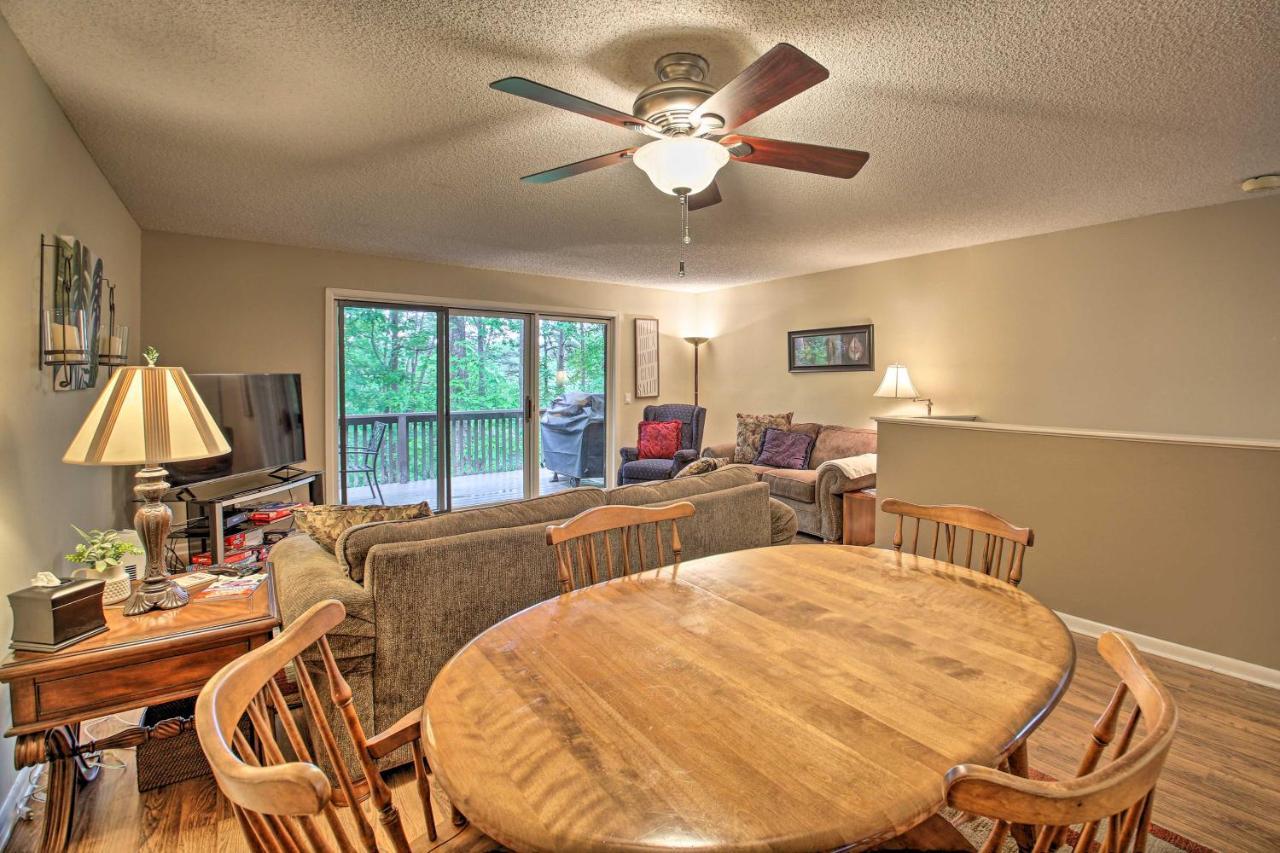 Hot Springs Village Retreat With Deck 3 Mi To Golf! Exterior photo